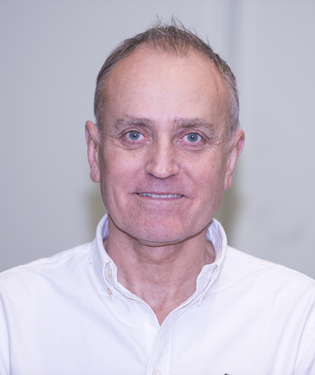 Leo Campbell headshot