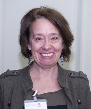 Sandra Eldridge Headshot